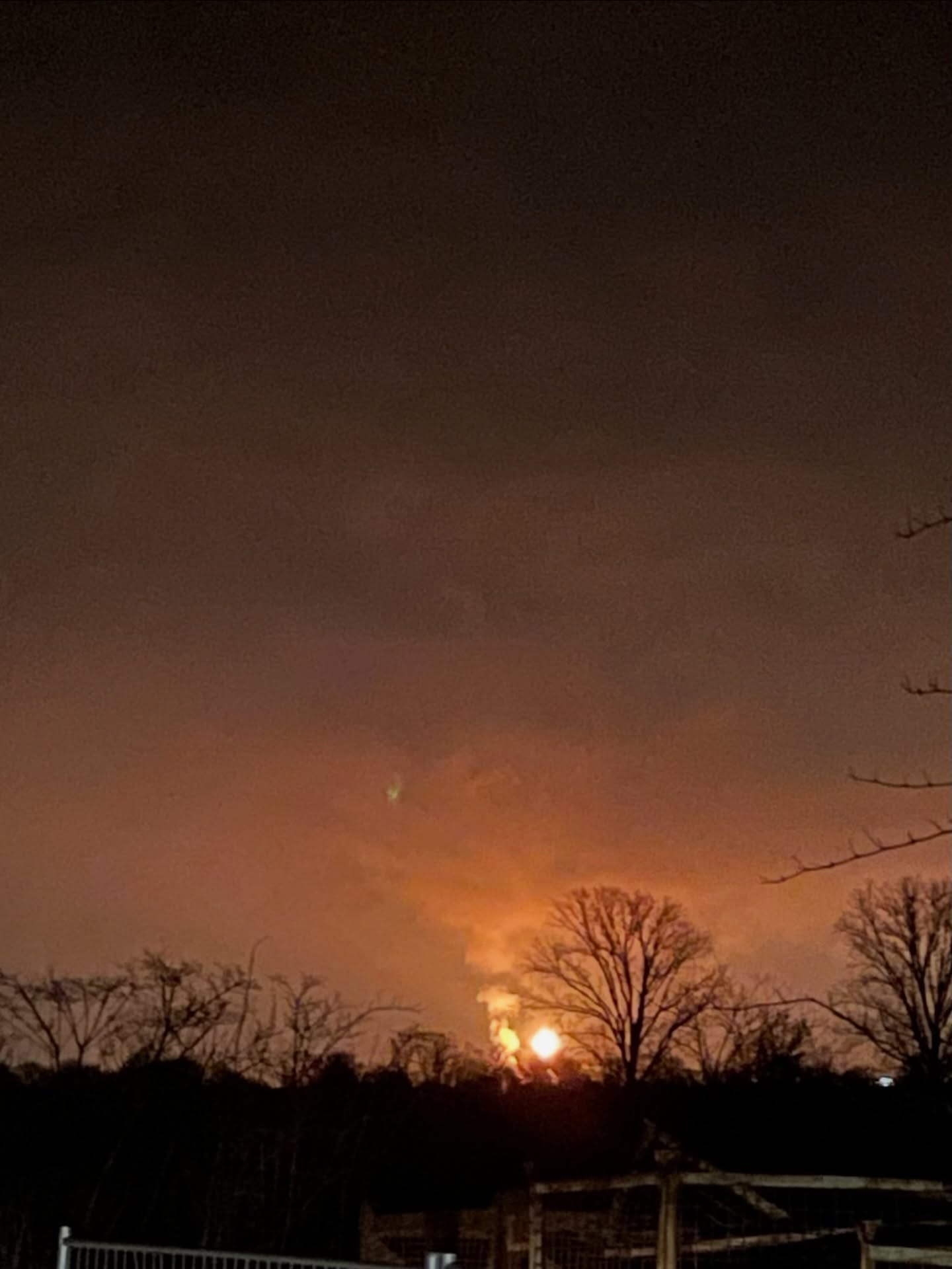 📟 Einsatz Nr. 06/2026 📟
🚨 B1.04 Brandnachschau
🗓 18.01.2026, 19:05 Uhr
📍 Ort:
🚒 Ausgerückte Fahrzeuge: TLF, TSF-W
⏱ Einsatzdauer: 30 Minuten
#wirfürdirmstein #wirfüreuch #247