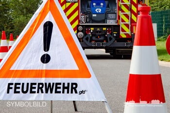 📟 Einsatz Nr. 35/2026 📟
🚨 H2.03 Verkehrsunfall
🗓 25.06.2026, 22.01 Uhr
📍 Ort: Gerolsheim
🚒 Ausgerückte Fahrzeuge: TLF; TSF-W; MZF-1
⏱ Einsatzdauer: 25 Minuten
Weitere Einheiten:
🚒 FEZ Leiningerland
🚒 Gerolsheim
🚒 Großkarlbach-Laumersheim
#wirfürdirmstein #wirfüreuch #247